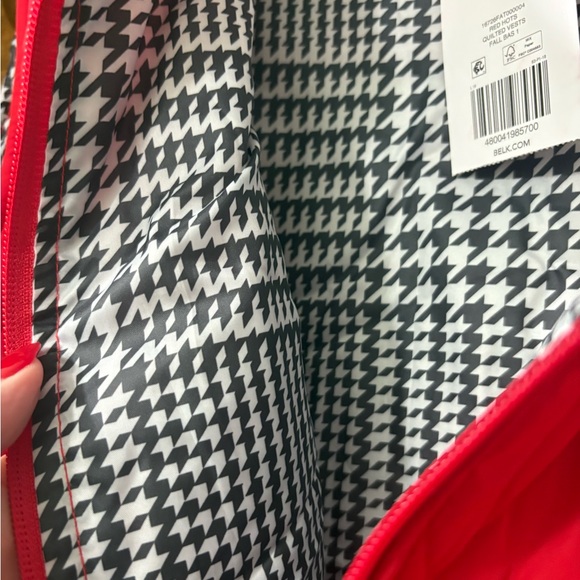 Kim Rogers NWT Red quilted Black Houndstooth Vest size 4X - Picture 7 of 7